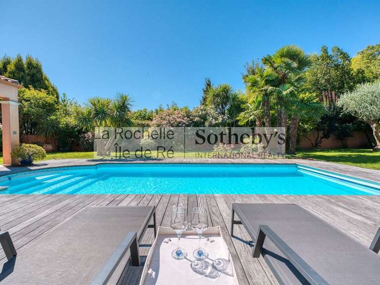 Maison Lagord - 4 chambres - 260m²