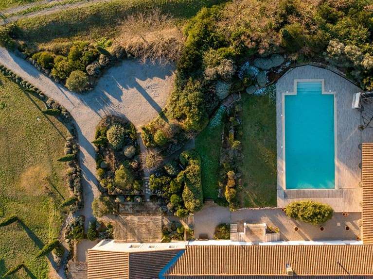 Maison Lagrasse - 10 chambres - 900m²