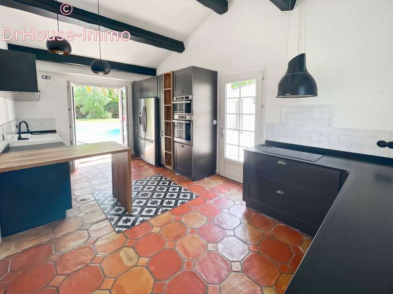 Villa Lahonce - 4 bedrooms - 180m²
