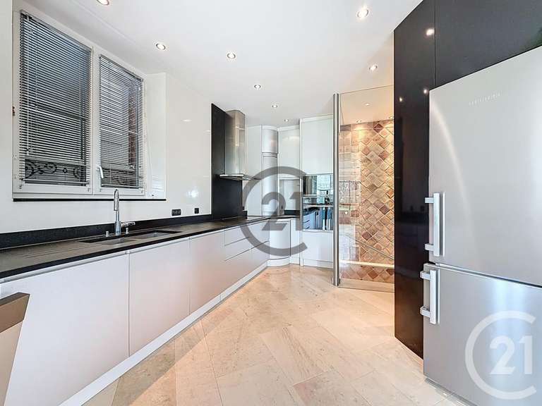 Maison Laines-aux-Bois - 5 chambres - 270m²