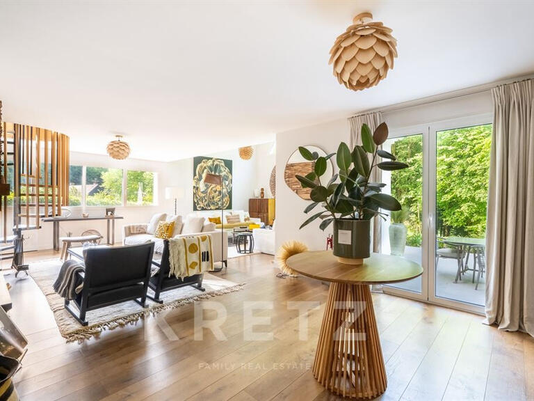 House Lainville-en-Vexin - 4 bedrooms - 422m²