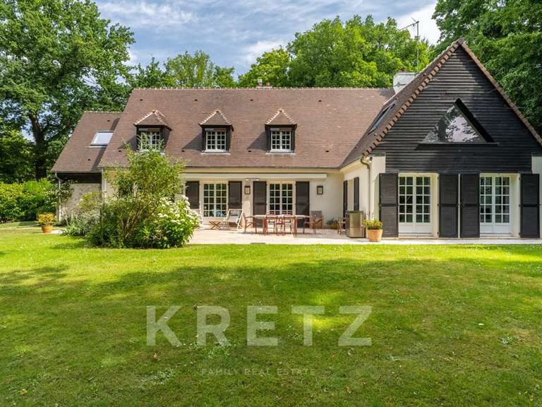 House Lainville-en-Vexin - 5 bedrooms - 250m²