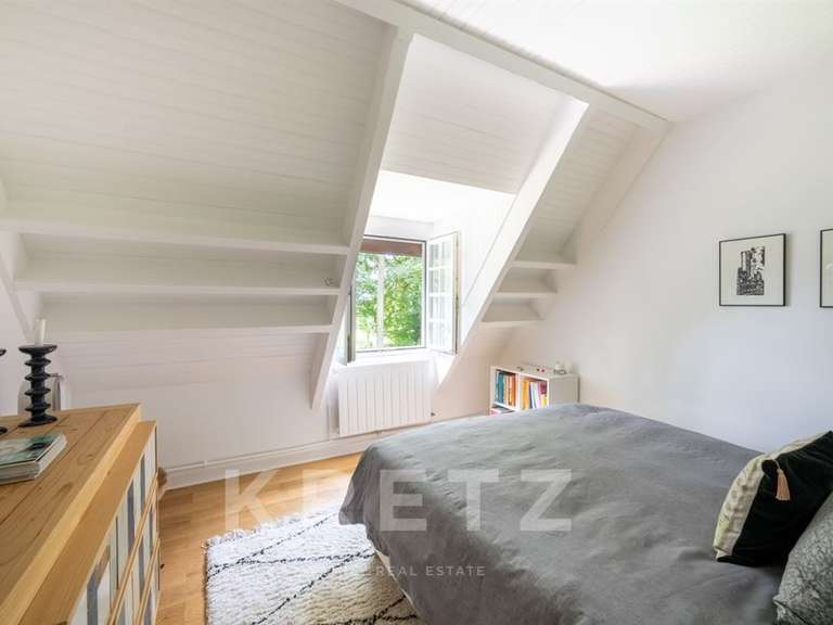 House Lainville-en-Vexin - 5 bedrooms - 250m²