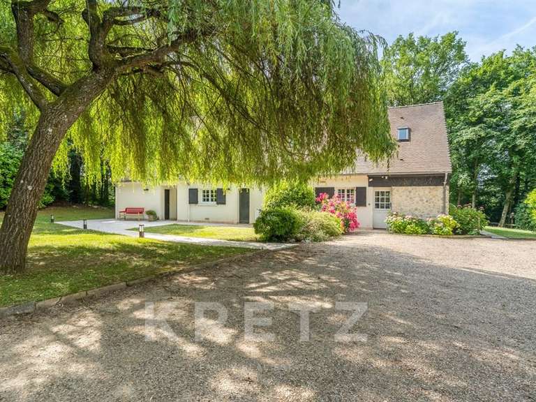 House Lainville-en-Vexin - 5 bedrooms - 250m²