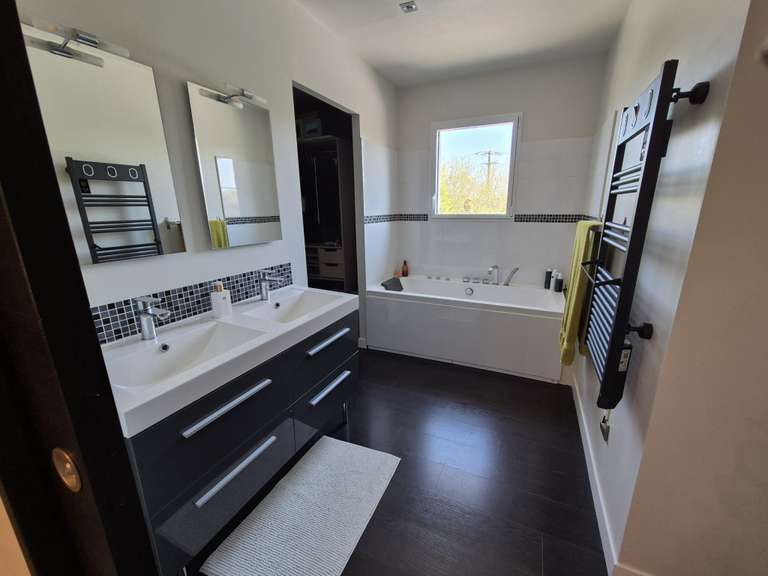 Villa Laiz - 3 chambres - 197m²