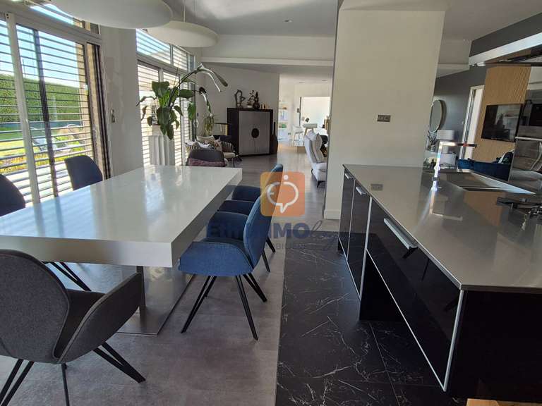 Villa Laiz - 3 chambres - 197m²