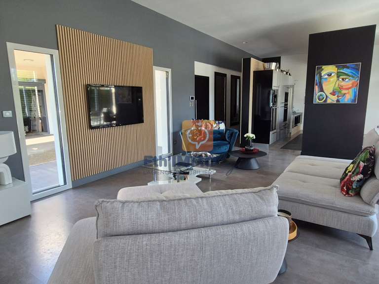 Villa Laiz - 3 chambres - 197m²