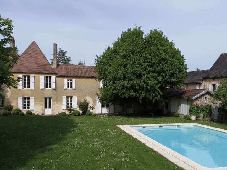 Propriété Lalinde - 7 chambres - 411m²