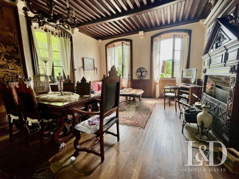 Castle Lamastre - 19 bedrooms - 1000m²