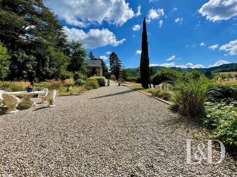 Castle Lamastre - 19 bedrooms - 1000m²