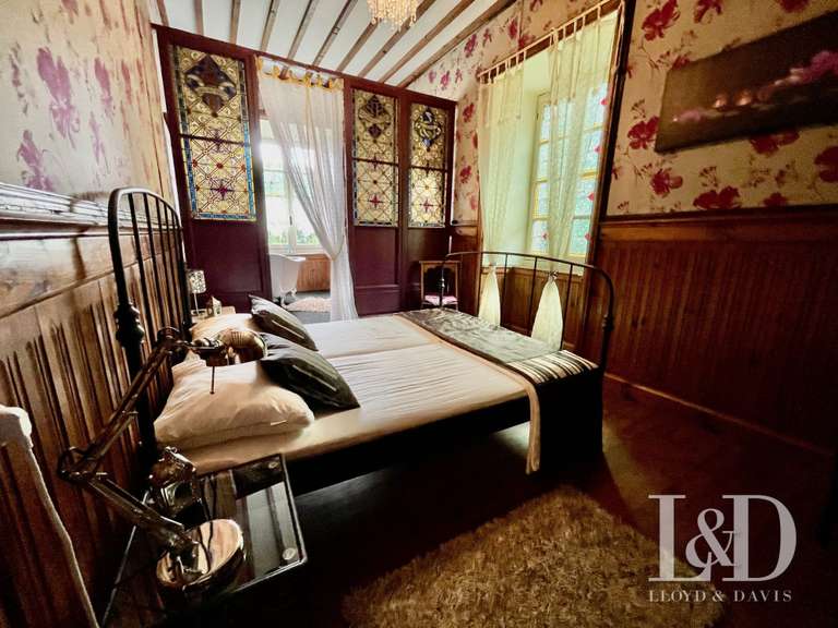 Castle Lamastre - 19 bedrooms - 1000m²