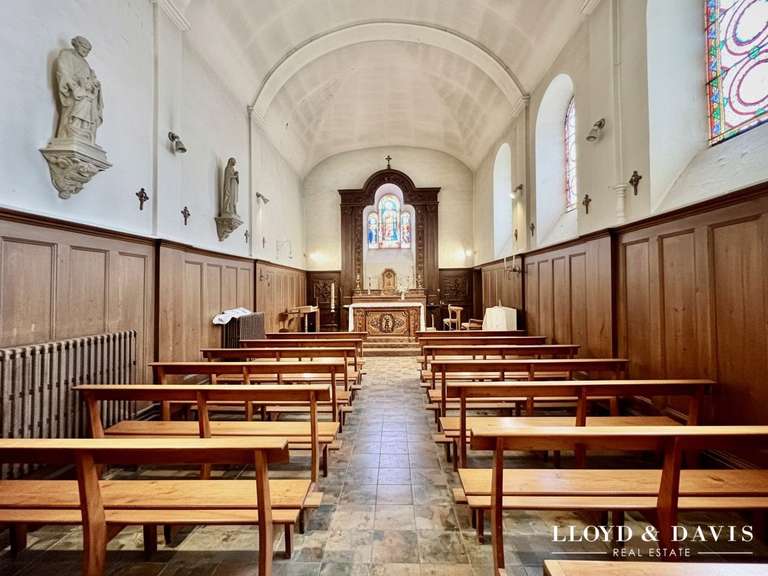 Maison Lamastre - 30 chambres - 1490m²