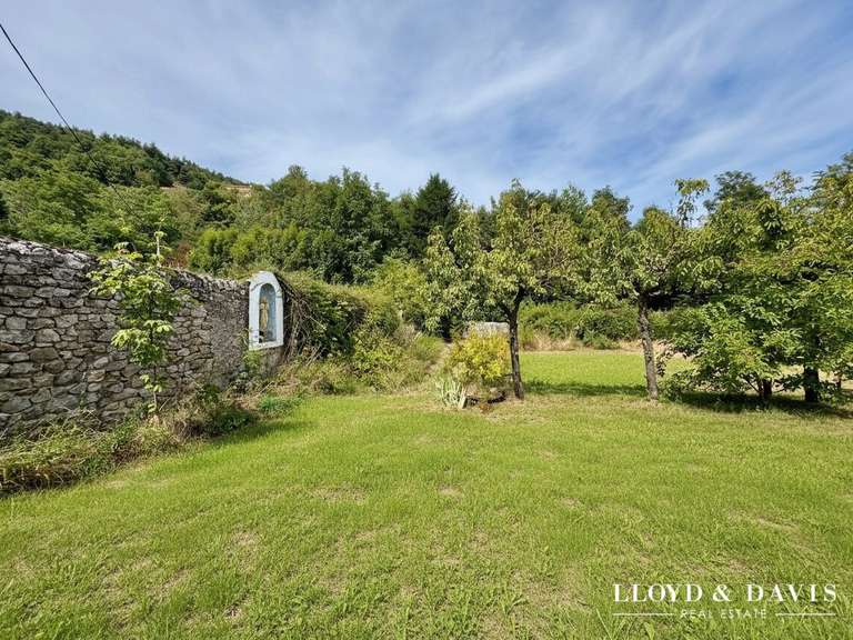 Maison Lamastre - 30 chambres - 1490m²