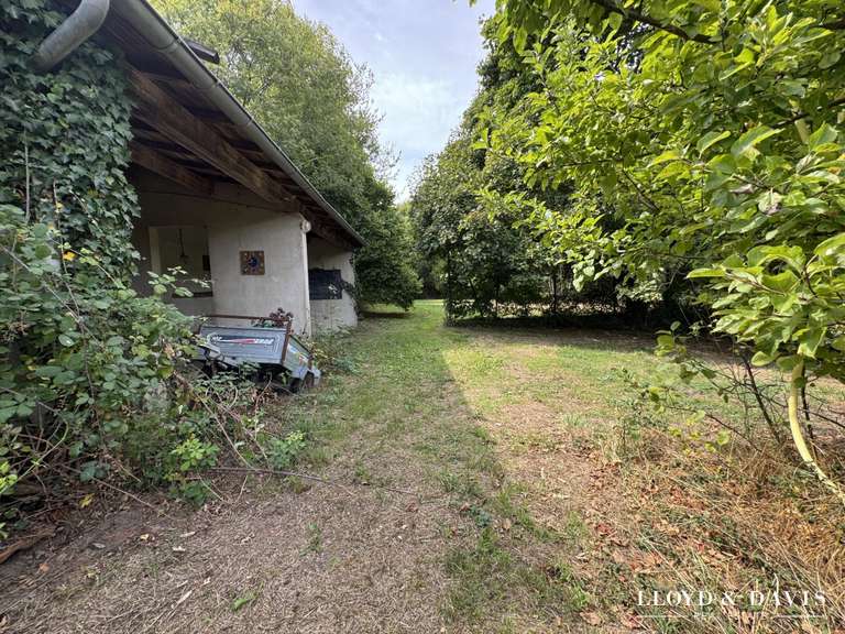 Maison Lamastre - 30 chambres - 1490m²