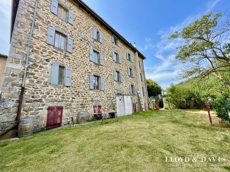 Maison Lamastre - 30 chambres - 1490m²