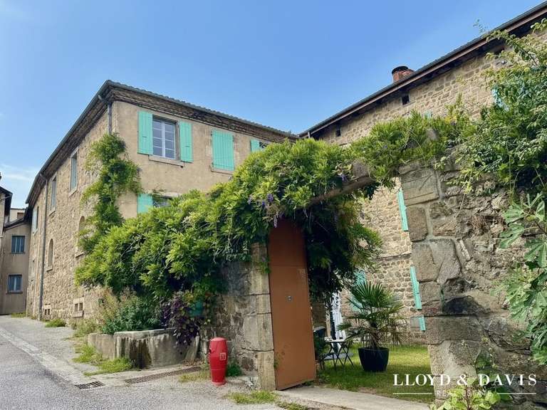 Maison Lamastre - 30 chambres - 1490m²