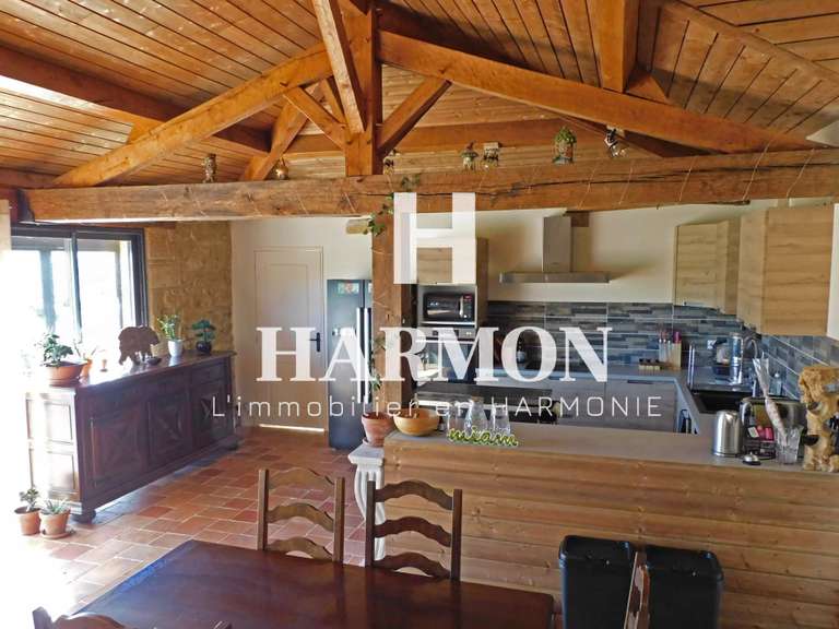 Propriété Lamazère - 1164m²