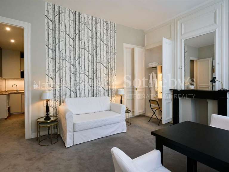 Appartement Lambersart - 3 chambres - 211m²