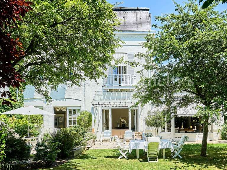 Appartement Lambersart - 3 chambres - 236m²