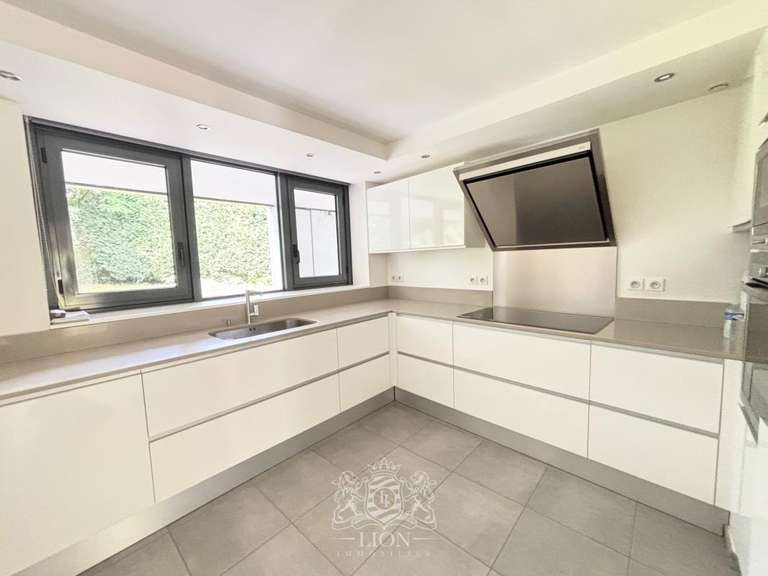 Appartement Lambersart - 3 chambres - 120m²