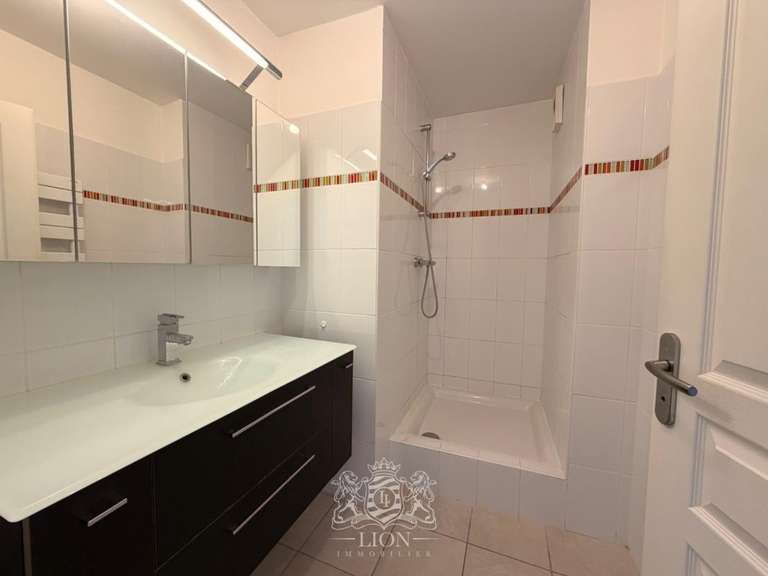 Appartement Lambersart - 3 chambres - 114m²