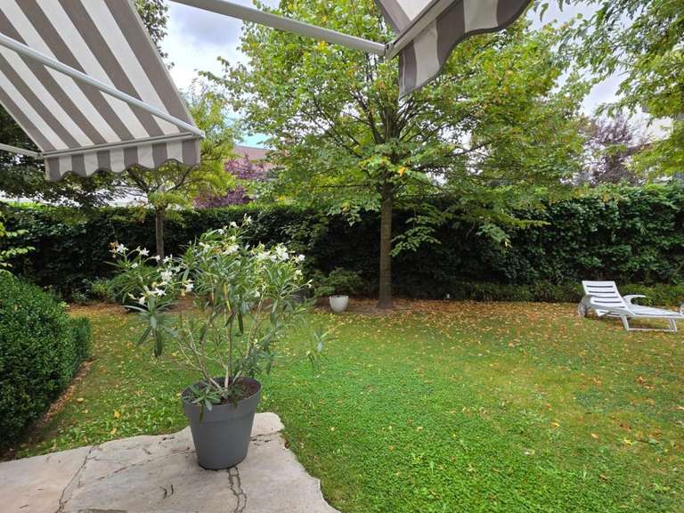 Mansion Lambersart - 3 bedrooms - 211m²