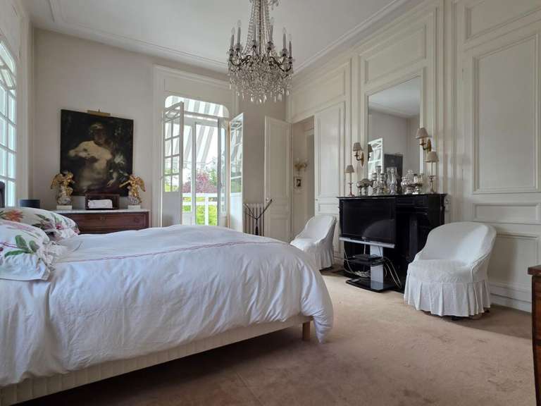 Mansion Lambersart - 3 bedrooms - 211m²