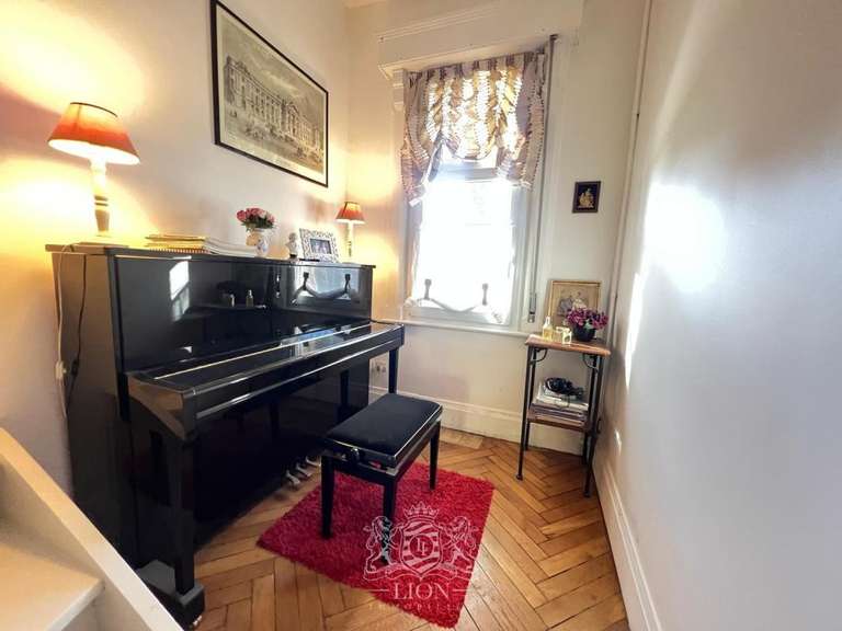 Maison Lambersart - 6 chambres - 166m²