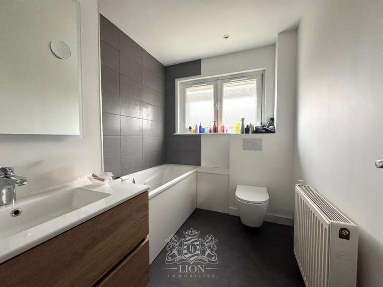 Maison Lambersart - 5 chambres - 140m²