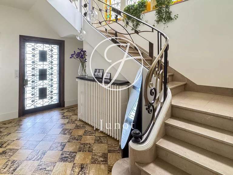 House Lambersart - 4 bedrooms - 208m²
