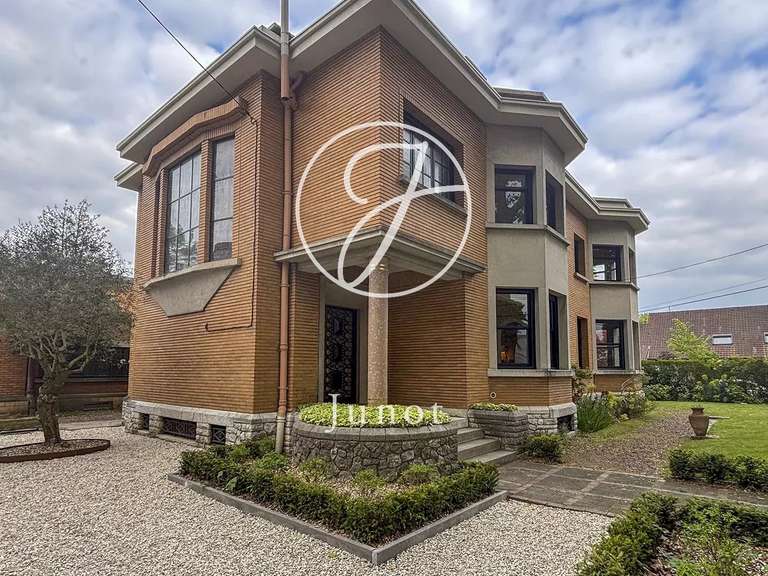 House Lambersart - 4 bedrooms - 208m²
