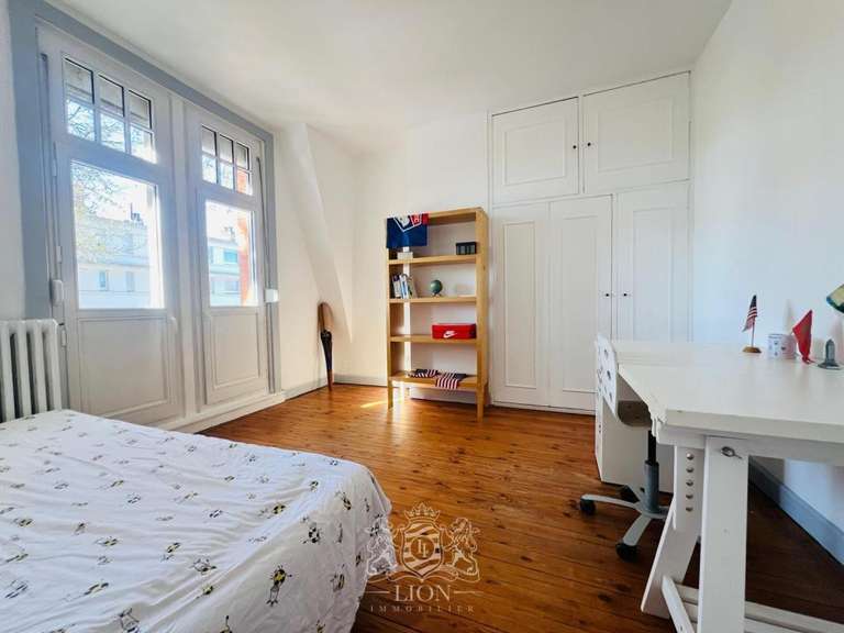 Maison Lambersart - 6 chambres - 166m²