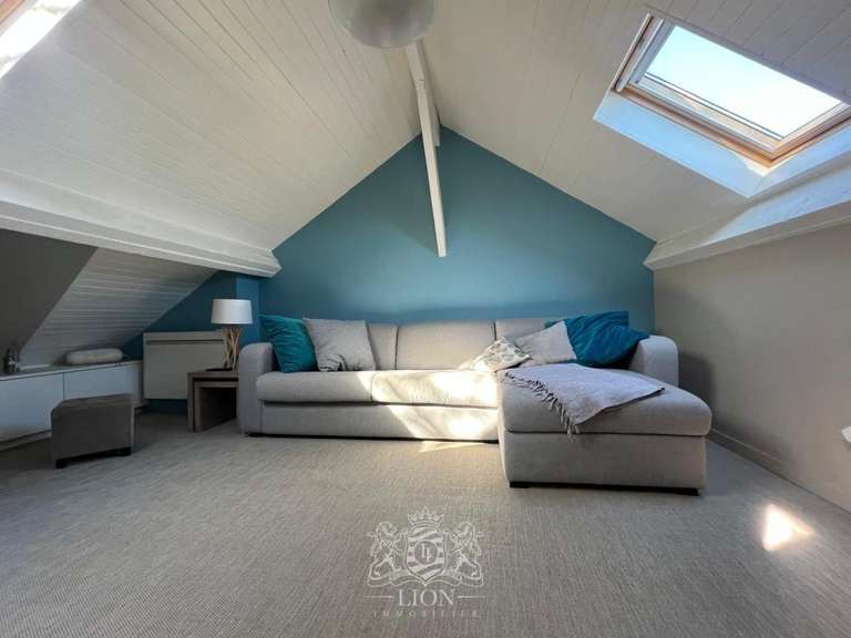 Maison Lambersart - 6 chambres - 166m²
