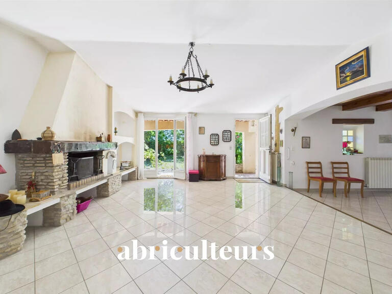 Maison Lambesc - 4 chambres - 155m²
