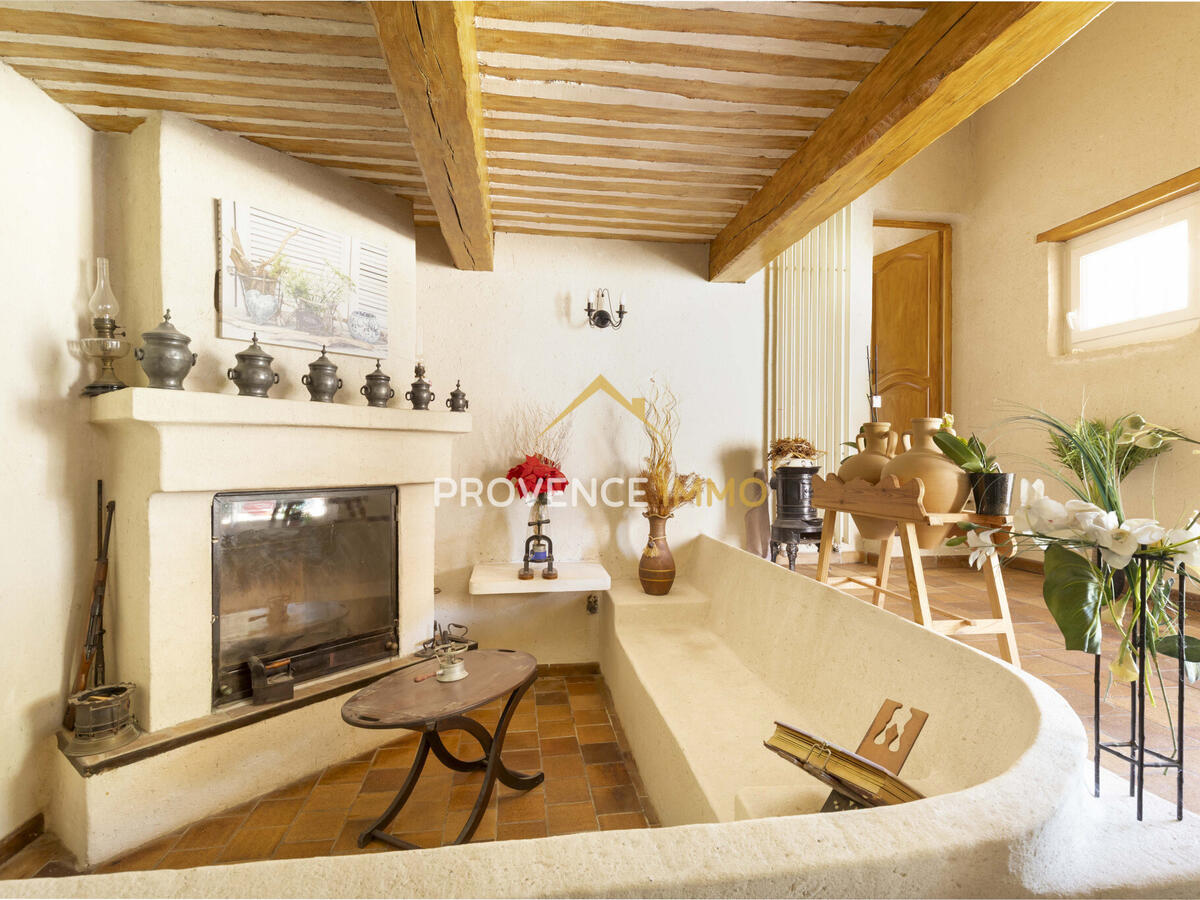 House Lambesc