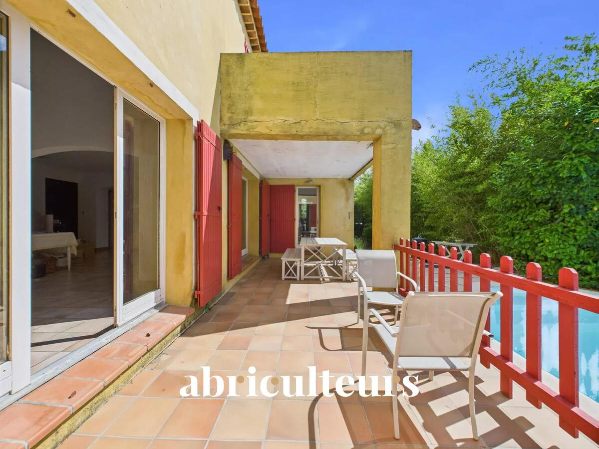 House Lambesc