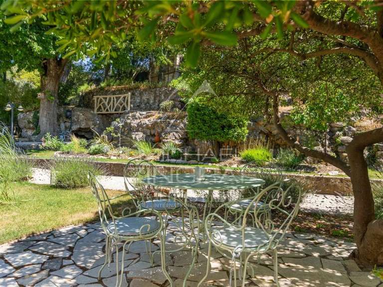Maison Lambesc - 6 chambres - 260m²