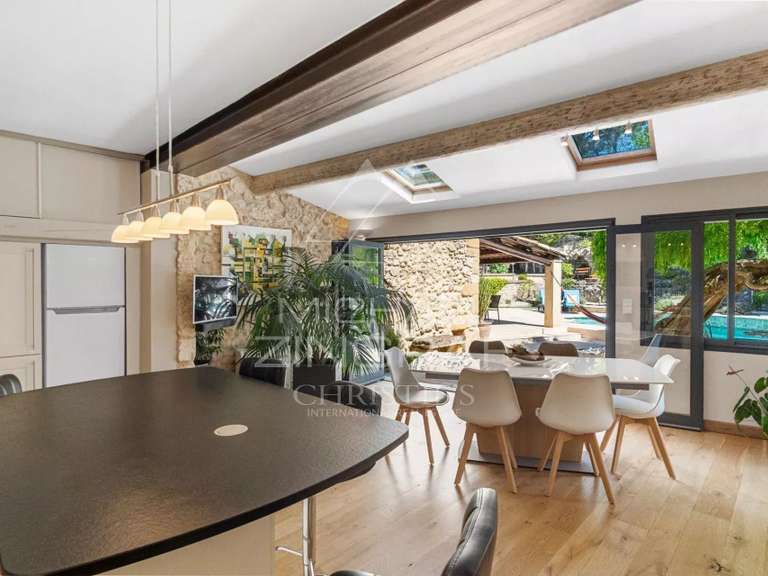 Maison Lambesc - 6 chambres - 260m²