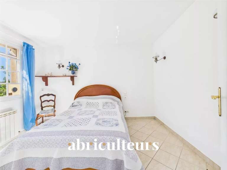 Maison Lambesc - 4 chambres - 155m²