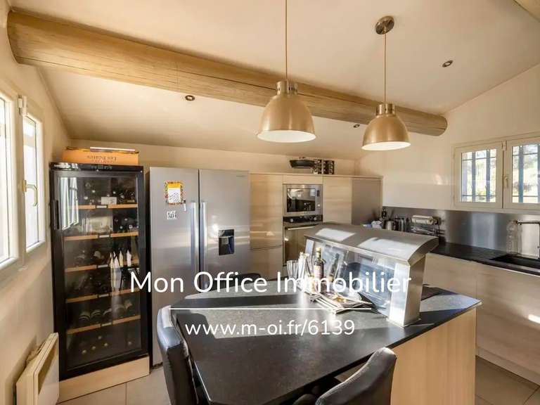 Maison Lambesc - 3 chambres - 107m²