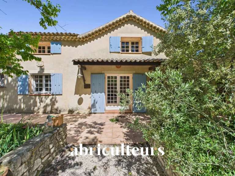 Maison Lambesc - 4 chambres - 155m²