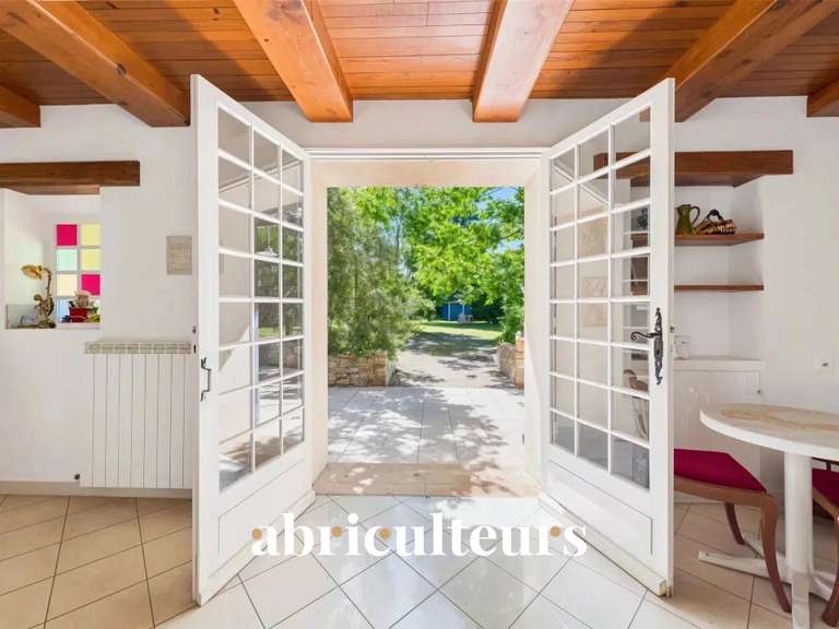 Maison Lambesc - 4 chambres - 155m²