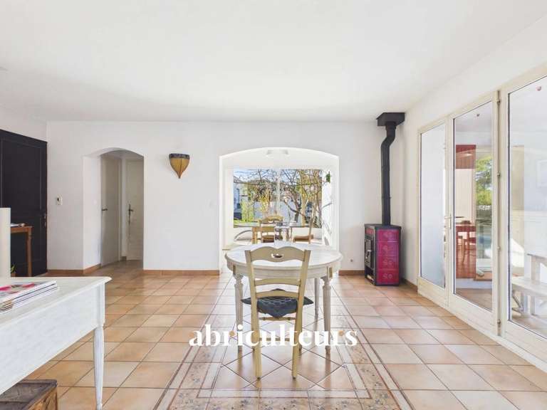 Maison Lambesc - 5 chambres - 170m²