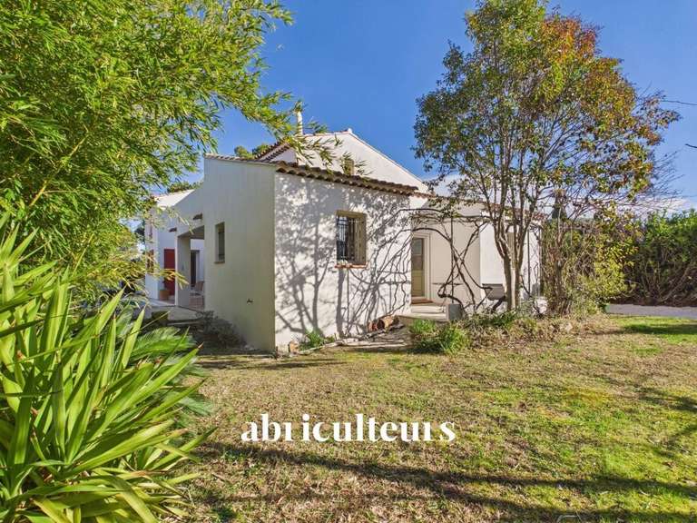 Maison Lambesc - 5 chambres - 170m²