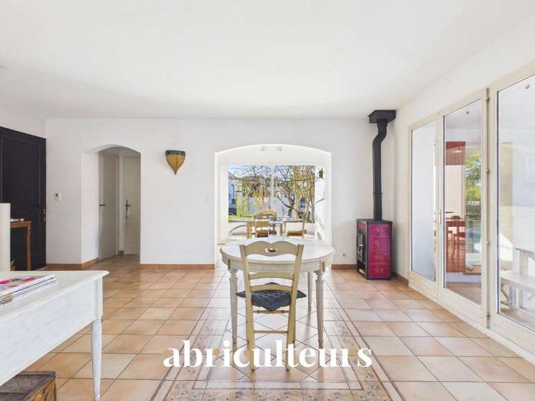 Maison Lambesc - 5 chambres - 170m²