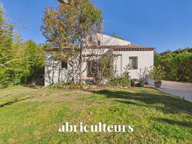 Maison Lambesc - 5 chambres - 170m²