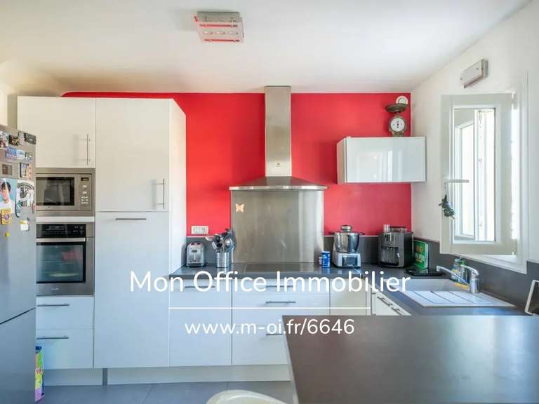 Maison Lambesc - 4 chambres - 110m²