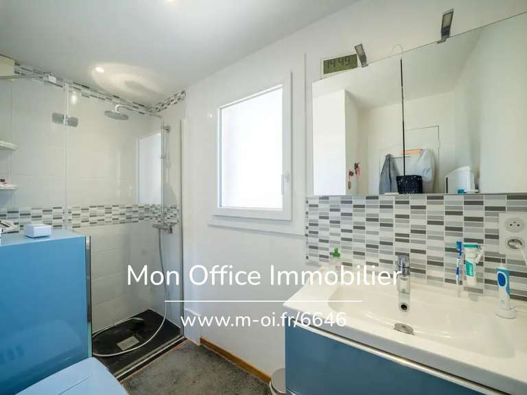 Maison Lambesc - 4 chambres - 110m²