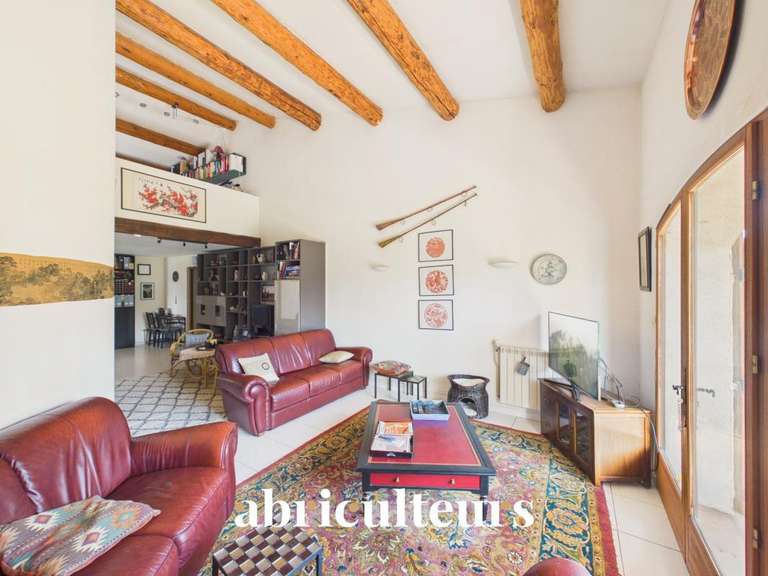 Maison Lambesc - 5 chambres - 308m²
