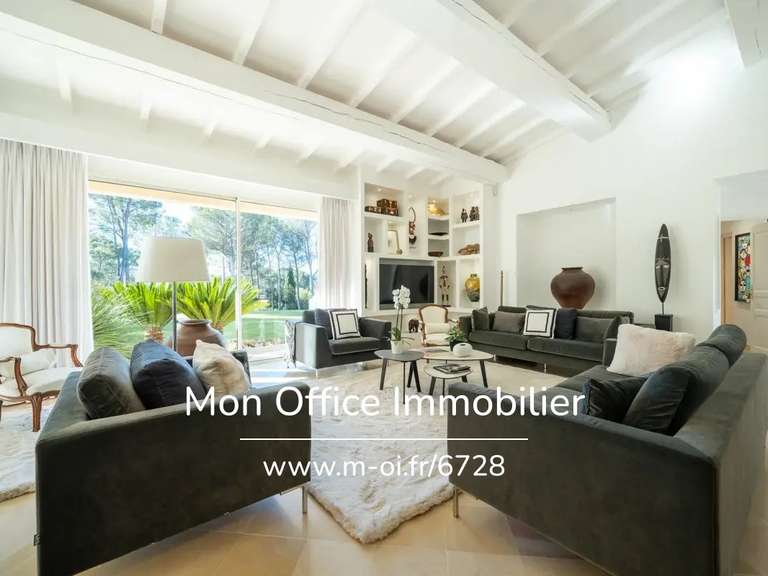 Propriété Lambesc - 8 chambres - 307m²